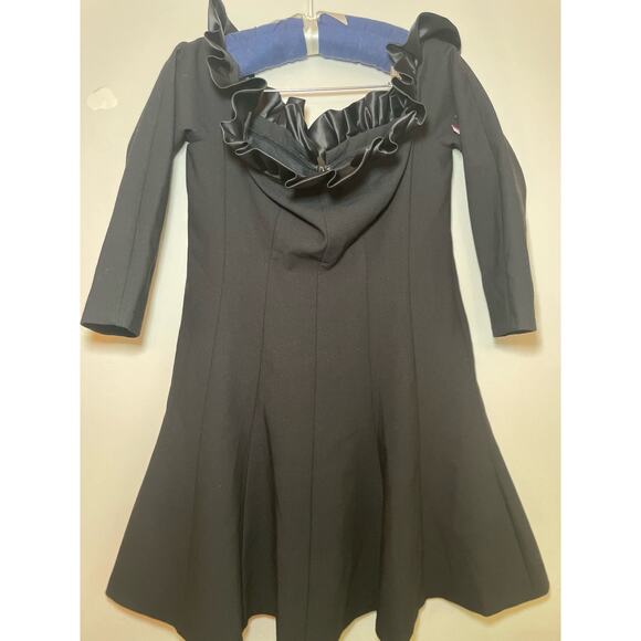 Cinq à Sept Tamra Off Shoulder Long Sleeve Mini Dress in Black Size 10 - Picture 11 of 12